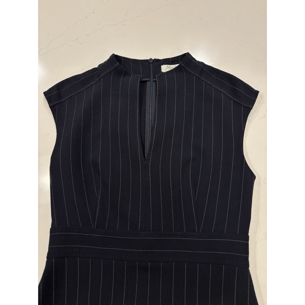 Max Mara Black Wool Pinstripe Sheath Dress Cap Sleeve Size 6 - Picture 12 of 14